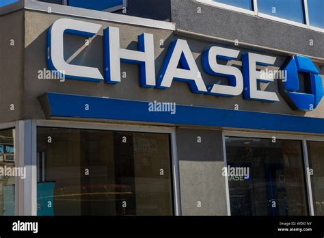 brooklyn chase public|Brooklyn, New York branches and ATMs .